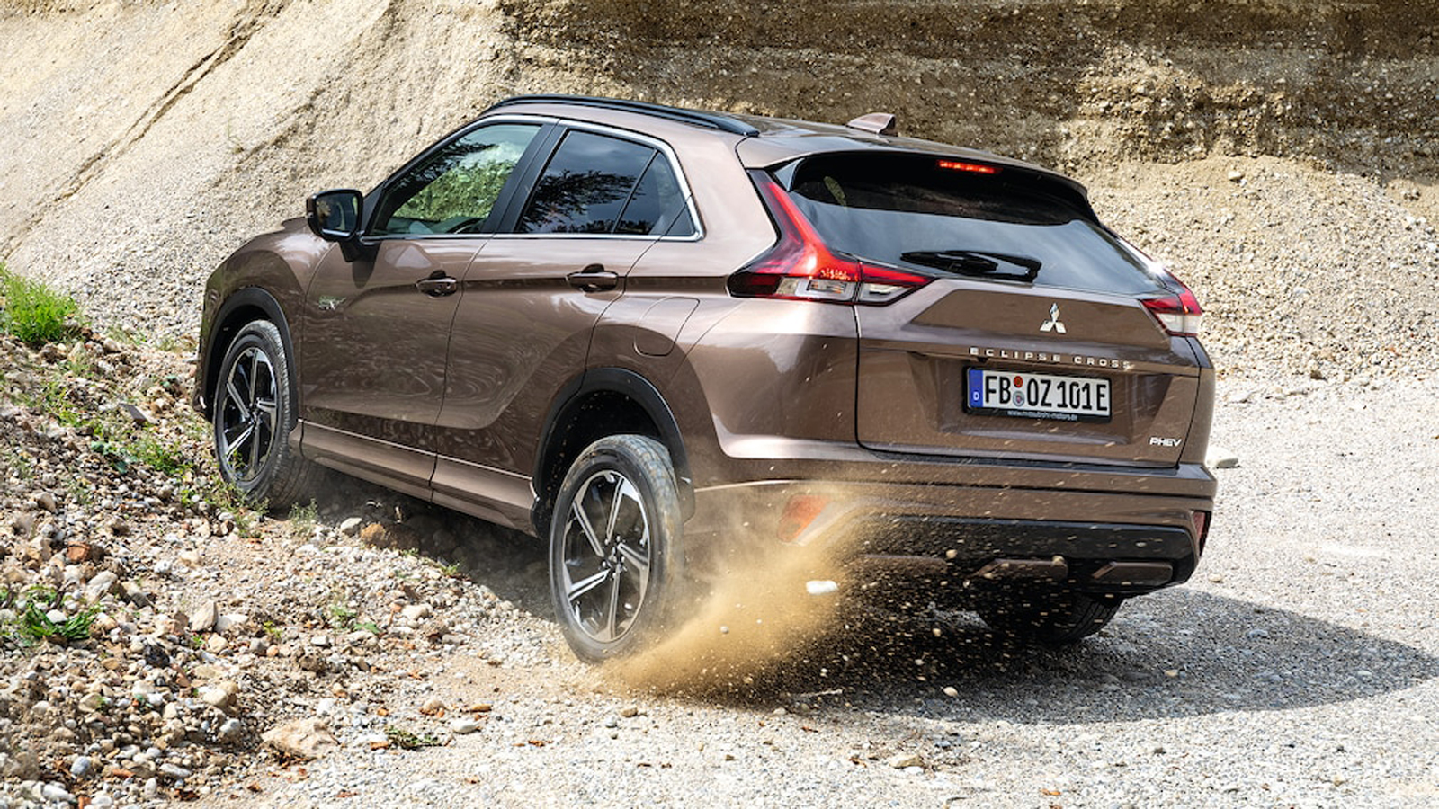 Οδηγούμε το Mitsubishi Eclipse Cross Plug-In